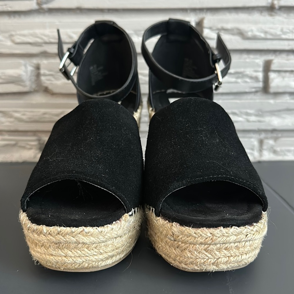 Like New • Jaylen Steve Madden Black Espadrille Wedge • Size 8.5